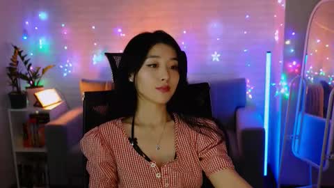 hannarosie online show from December 14, 2025, 6:45 pm