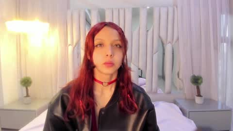 Snapshot of hanniesmile chatting on February 14, 2025, 11:31 am Hanni online show from February 14, 2025, 11:31 am