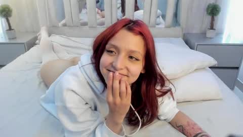 Snapshot of hanniesmile chatting on February 25, 2025, 5:04 pm Hanni online show from February 25, 2025, 5:04 pm