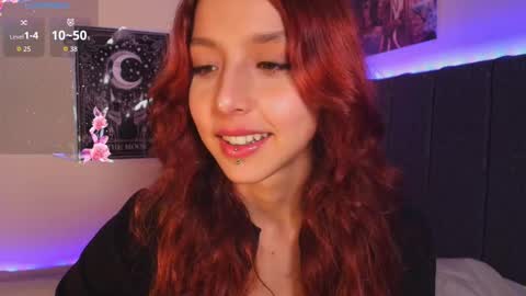 Snapshot of hanniesmile chatting on October 5, 2025, 12:53 am Hanni online show from October 5, 2025, 12:53 am