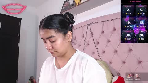 Snapshot of hannnasmith chatting on December 18, 2024, 8:57 pm Hanna online show from December 18, 2024, 8:57 pm