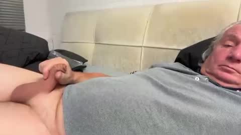 Snapshot of hans66760 chatting on December 26, 2024, 6:54 pm hans66760 online show from December 26, 2024, 6:54 pm