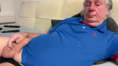 Snapshot of hans66760 chatting on January 1, 2025, 4:50 pm hans66760 online show from January 1, 2025, 4:50 pm