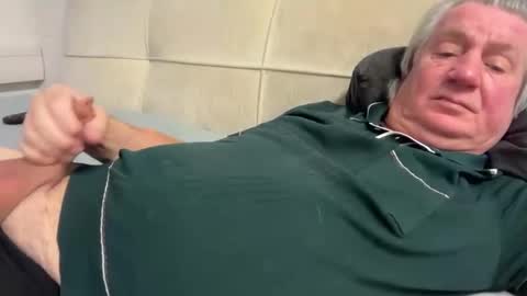 Snapshot of hans66760 chatting on January 23, 2025, 11:05 pm hans66760 online show from January 23, 2025, 11:05 pm