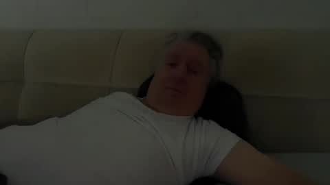 Snapshot of hans66760 chatting on February 15, 2025, 9:16 am hans66760 online show from February 15, 2025, 9:16 am