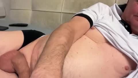 Snapshot of hans66760 chatting on February 15, 2025, 6:44 pm hans66760 online show from February 15, 2025, 6:44 pm