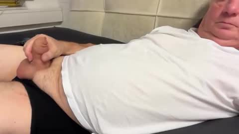 Snapshot of hans66760 chatting on October 15, 2025, 6:08 pm hans66760 online show from October 15, 2025, 6:08 pm