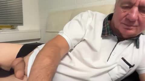 Snapshot of hans66760 chatting on October 23, 2025, 7:12 pm hans66760 online show from October 23, 2025, 7:12 pm