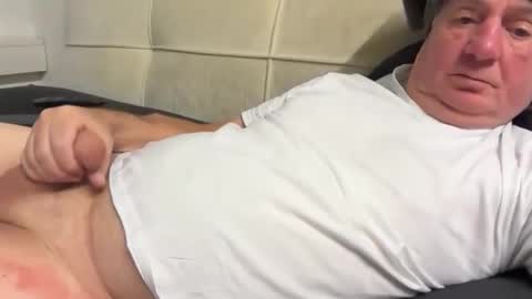 Snapshot of hans66760 chatting on October 25, 2025, 4:46 pm hans66760 online show from October 25, 2025, 4:46 pm