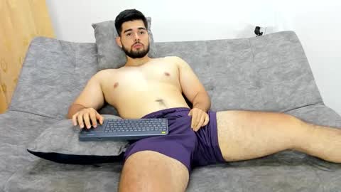 Hans online show from October 18, 2025, 11:49 pm