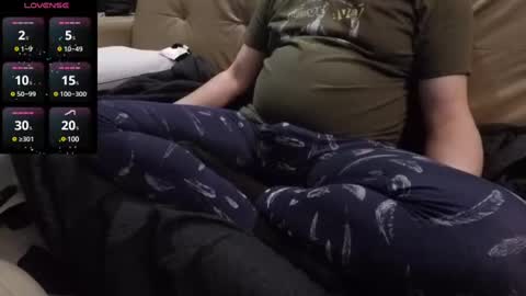 hansomeman2015 online show from February 13, 2025, 12:24 am