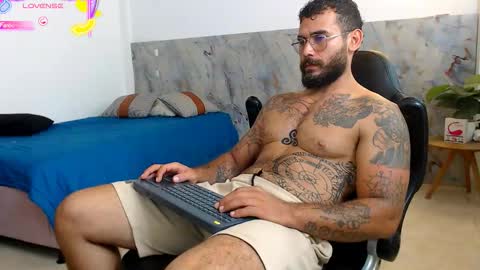 hanz_col online show from November 12, 2025, 2:12 am