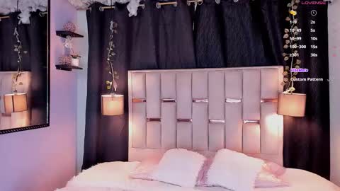 Hanzking01 online show from November 18, 2025, 3:12 am