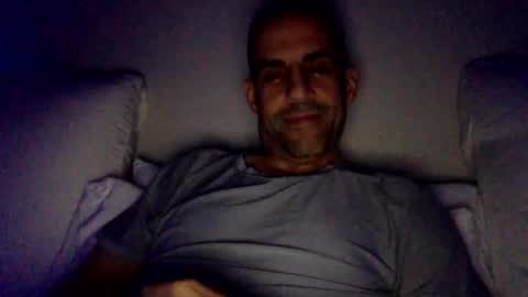 Snapshot of happy2334 chatting on November 15, 2025, 2:13 pm skysky6969 online show from November 15, 2025, 2:13 pm