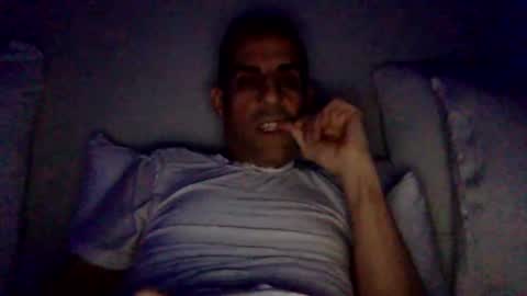 Snapshot of happy2334 chatting on November 21, 2025, 8:02 am skysky6969 online show from November 21, 2025, 8:02 am