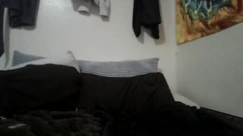 Snapshot of happy82081 chatting on October 31, 2025, 1:06 am happy guy online show from October 31, 2025, 1:06 am