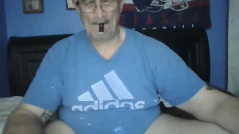 happyhappy4 online show from February 9, 2025, 6:22 am