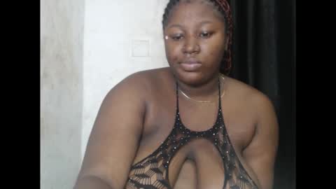 happyslut7 online show from November 2, 2025, 7:38 pm