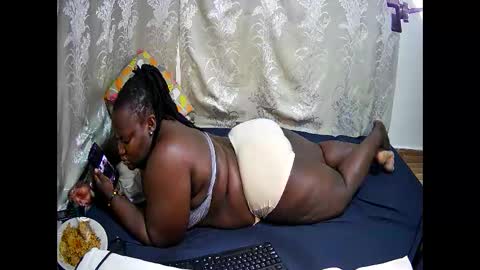 Snapshot of happysonia chatting on October 30, 2025, 10:27 am happysonia online show from October 30, 2025, 10:27 am