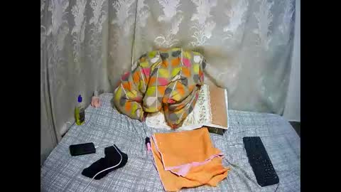 Snapshot of happysonia chatting on December 3, 2025, 5:48 am happysonia online show from December 3, 2025, 5:48 am