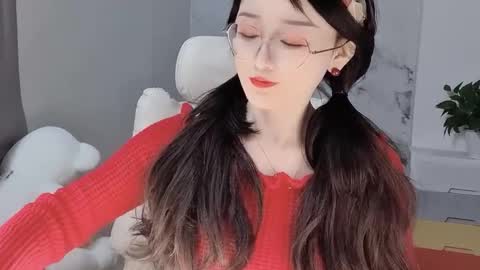 Snapshot of happysweetie168 chatting on February 11, 2025, 4:55 am Daisy online show from February 11, 2025, 4:55 am