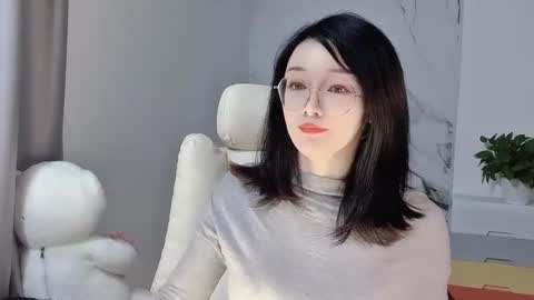 Snapshot of happysweetie168 chatting on February 27, 2025, 5:04 pm Daisy online show from February 27, 2025, 5:04 pm