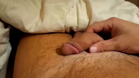 Snapshot of hapyending960 chatting on December 4, 2025, 8:28 pm Small things matters online show from December 4, 2025, 8:28 pm