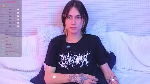 Mark online show from October 9, 2025, 10:35 am