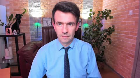 Snapshot of hard_and_juici chatting on January 26, 2025, 3:25 pm Steve online show from January 26, 2025, 3:25 pm