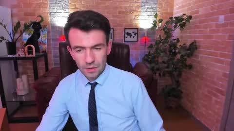 Snapshot of hard_and_juici chatting on March 4, 2025, 3:26 pm Steve online show from March 4, 2025, 3:26 pm