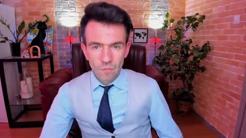 Snapshot of hard_and_juici chatting on March 6, 2025, 1:46 pm Steve online show from March 6, 2025, 1:46 pm