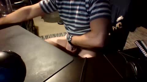 hard_nut_dude online show from December 20, 2025, 5:36 am