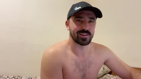 Snapshot of hard_to_obey chatting on October 23, 2025, 7:01 pm Vadim online show from October 23, 2025, 7:01 pm