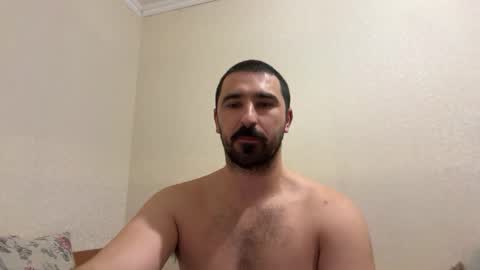 Snapshot of hard_to_obey chatting on November 11, 2025, 8:20 pm Vadim online show from November 11, 2025, 8:20 pm