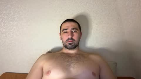 Snapshot of hard_to_obey chatting on November 22, 2025, 2:21 am Vadim online show from November 22, 2025, 2:21 am