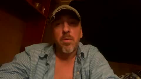 Snapshot of harddick4u3984 chatting on November 23, 2025, 12:38 pm harddick4u3984 online show from November 23, 2025, 12:38 pm