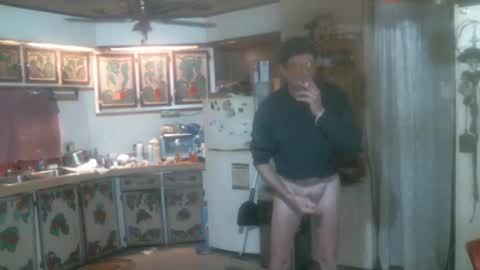 Snapshot of hardinhand44 chatting on December 22, 2024, 9:20 pm john nobles online show from December 22, 2024, 9:20 pm