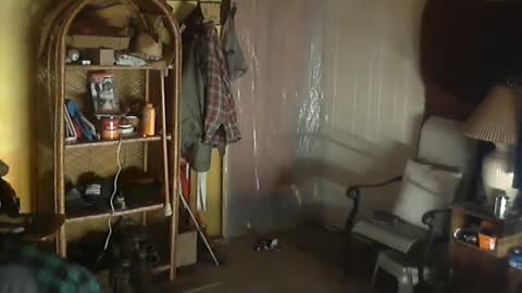 Snapshot of hardinhand44 chatting on October 12, 2025, 12:09 am john nobles online show from October 12, 2025, 12:09 am