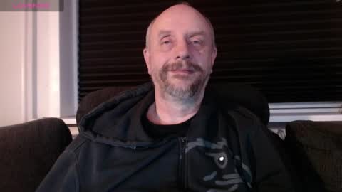 Snapshot of hardmrlazy chatting on February 22, 2025, 1:00 am MrLazy online show from February 22, 2025, 1:00 am