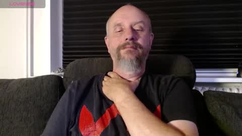 Snapshot of hardmrlazy chatting on September 28, 2025, 6:35 pm MrLazy online show from September 28, 2025, 6:35 pm