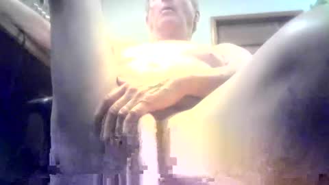 Snapshot of hardnudecum chatting on February 22, 2025, 3:58 pm HardNudeCum online show from February 22, 2025, 3:58 pm