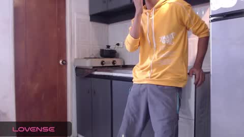 Snapshot of hardsexlove08 chatting on January 24, 2025, 8:32 pm Andres Dean online show from January 24, 2025, 8:32 pm