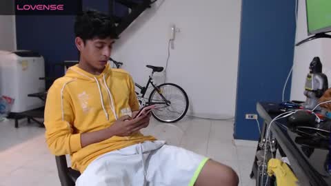 Snapshot of hardsexlove08 chatting on February 16, 2025, 10:32 pm Andres Dean online show from February 16, 2025, 10:32 pm