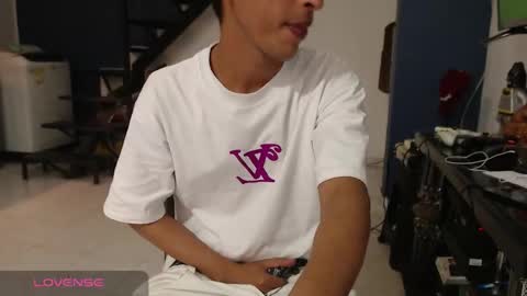 Snapshot of hardsexlove08 chatting on September 10, 2025, 10:10 pm Andres Dean online show from September 10, 2025, 10:10 pm