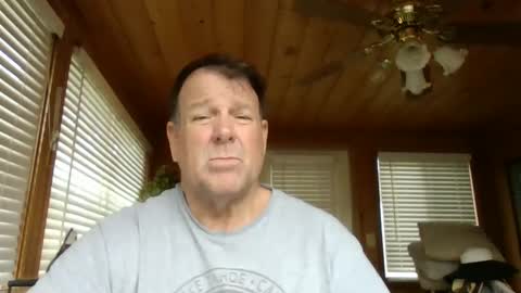 Snapshot of hardsweetandsticky chatting on February 4, 2025, 5:12 pm HSS online show from February 4, 2025, 5:12 pm