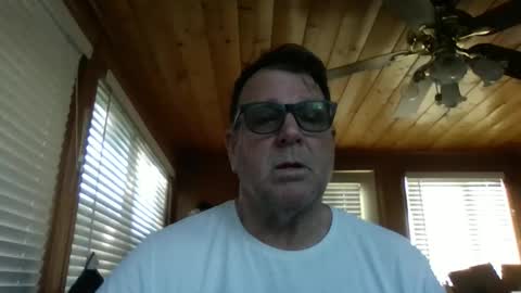 Snapshot of hardsweetandsticky chatting on November 3, 2025, 4:52 pm HSS online show from November 3, 2025, 4:52 pm