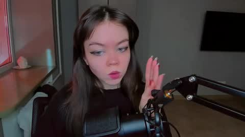 Snapshot of haribo_asmr chatting on February 23, 2025, 11:44 am Miss Hari online show from February 23, 2025, 11:44 am