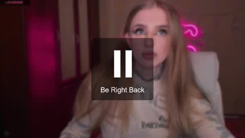 Julia online show from February 21, 2025, 5:24 am