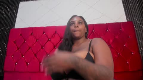 Snapshot of harleyevaans chatting on December 4, 2024, 6:28 pm Harley Evaans online show from December 4, 2024, 6:28 pm