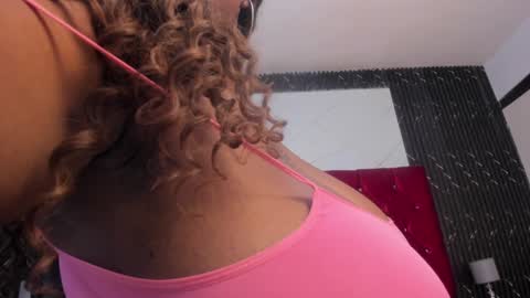 Snapshot of harleyevaans chatting on January 8, 2025, 6:09 pm Harley Evaans online show from January 8, 2025, 6:09 pm